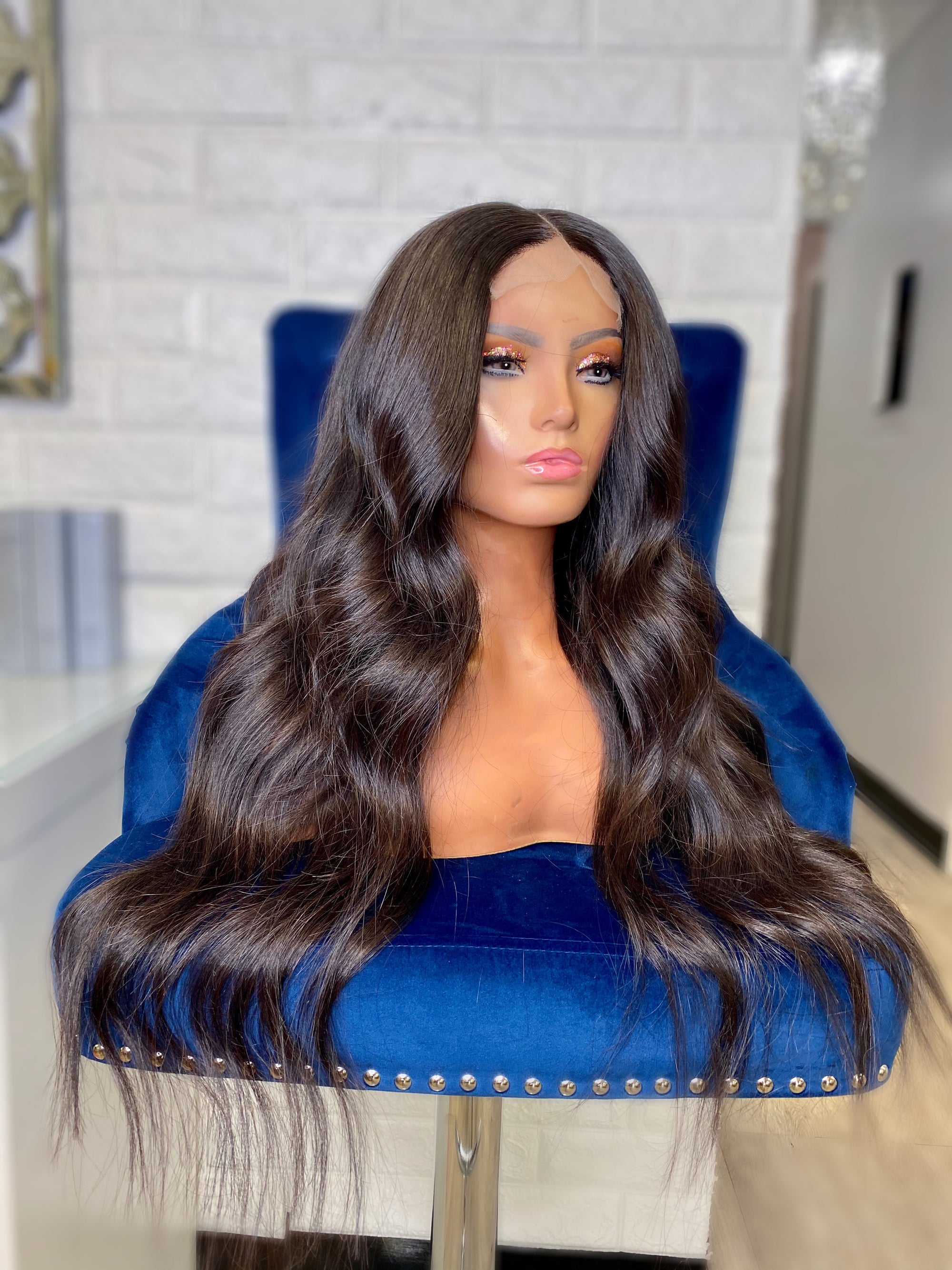 Cambodian Wavy 22” Lace Closure Unit